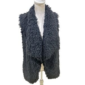 PPLA Black Textured boho open front lined shaggy lightweight Vest size medium